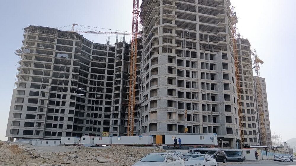 نمای شرقی پروژه نخل چیتگر خردادماه 1402